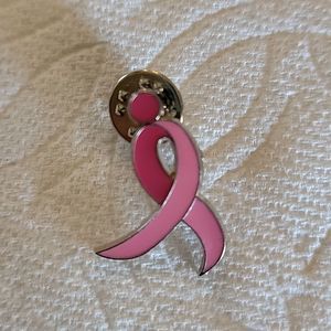 New Susan G. Komen Breast Cancer Pin